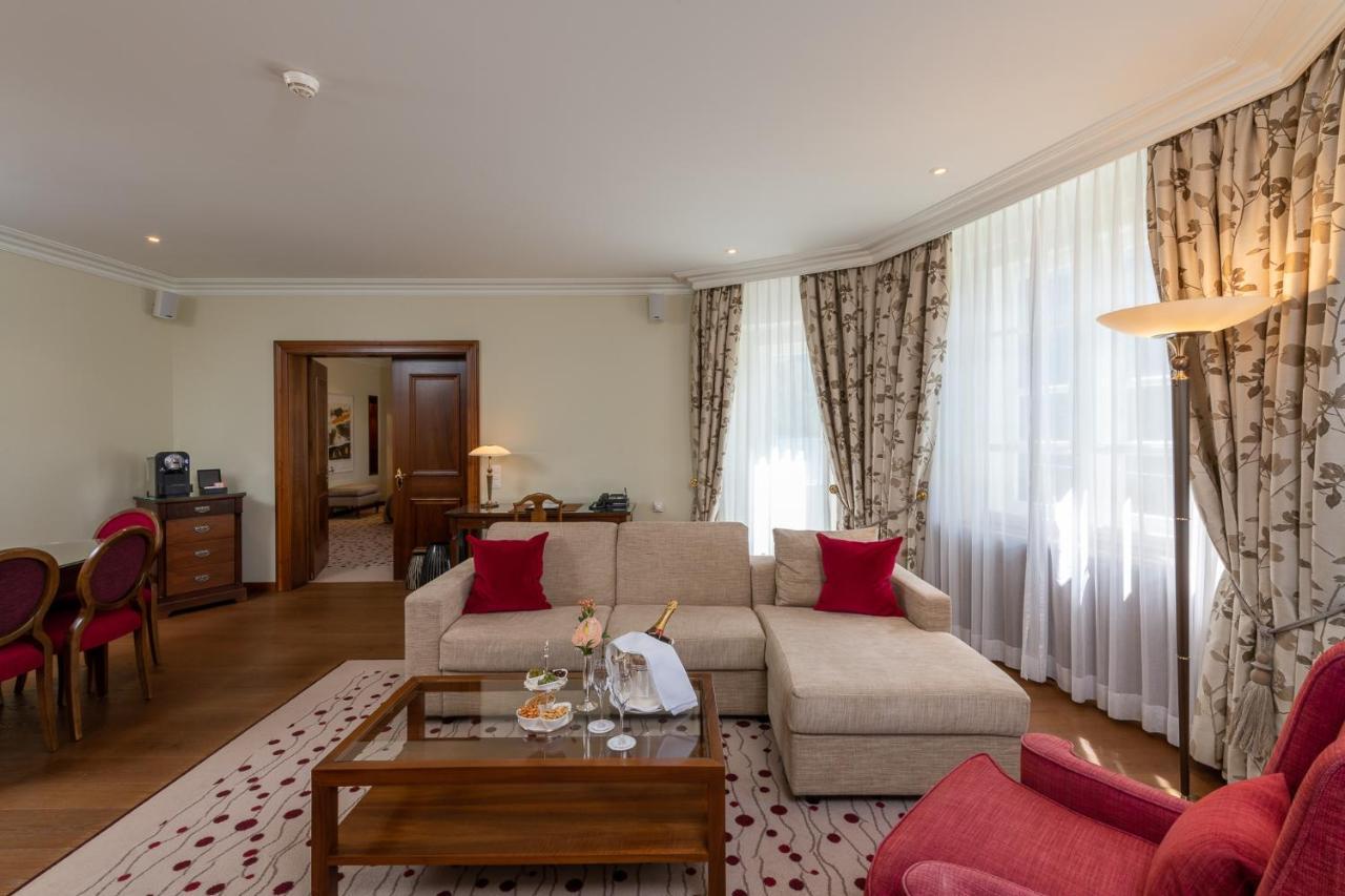Hotel Suvretta House Sankt Moritz Esterno foto